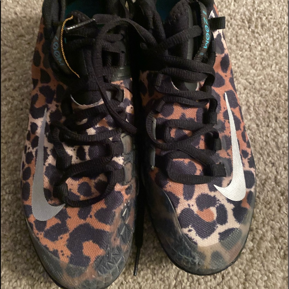 Cheetah NEW Nike  6.5 Sneakers WOT